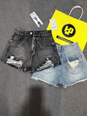 Quần short jean rách túi