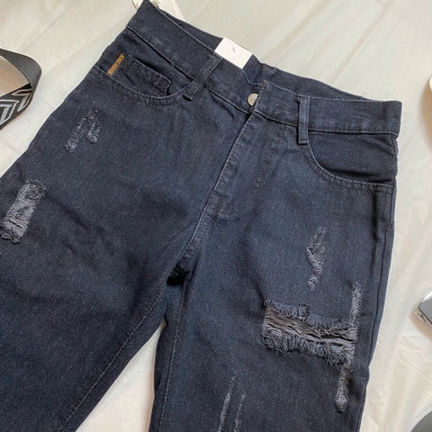 Short jean nam rách kiểu - Đen