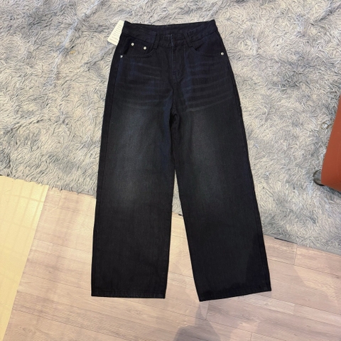 Jean đen loang nhẹ