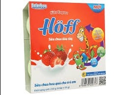 Sữa chua trẻ em Hoff vị Dâu ( vỉ 4 hộp )