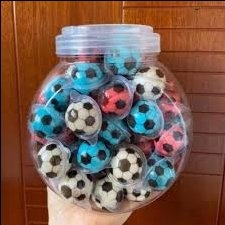 Kẹo dẻo hình quả bóng đá
