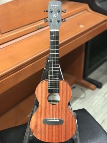 UKULELE ENYA