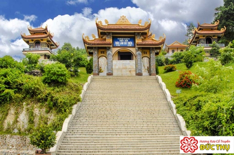 Đền Thờ Mẫu Tây Thiên