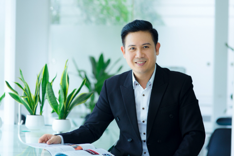 Ông Phạm Văn Tam thành lập tập đoàn đầu tư