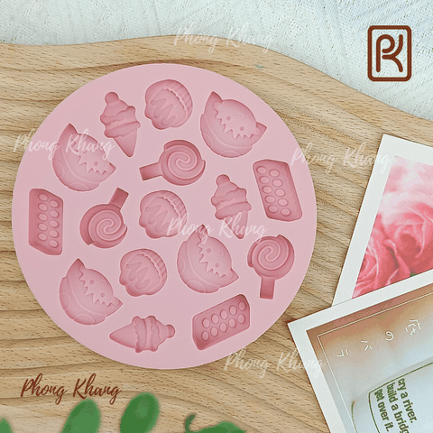 Khuôn silicon làm rau câu hình bé Maruko