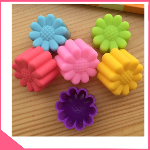 Combo 10 khuôn silicon làm rau câu hoa cúc bi