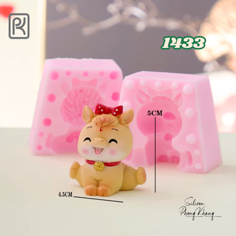 Khuôn silicon ngựa ngồi