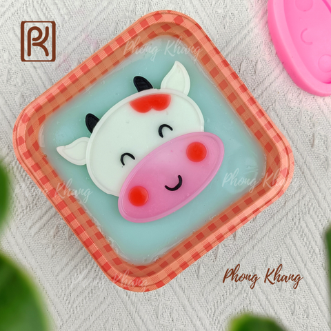 Khuôn silicon làm rau câu hình bò sữa