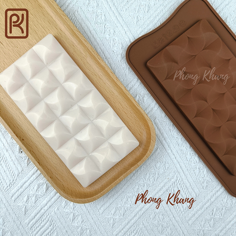 Khuôn ốp khối vuông lớn