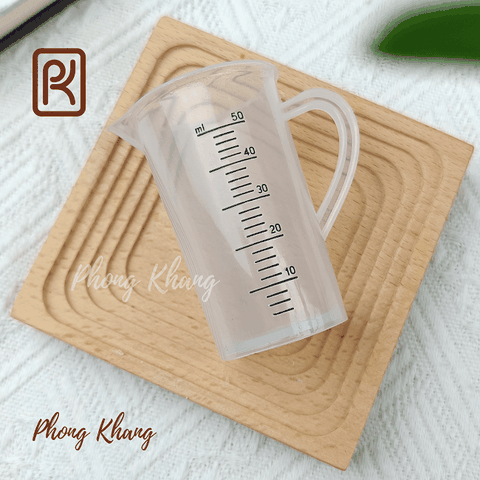 Ly pha chế dung tích 50ml dùng đong rau câu