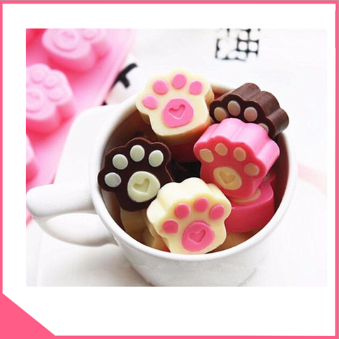 Khuôn silicon bàn chân chó