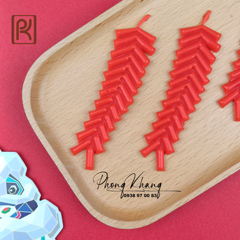 Khuôn silicon làm rau câu hình dây pháo