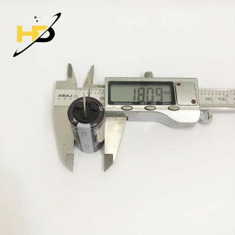 Tụ Hóa 4700uF 35V Kích Thước 40x18mm Màu Nâu Chính Hãng Nichicon