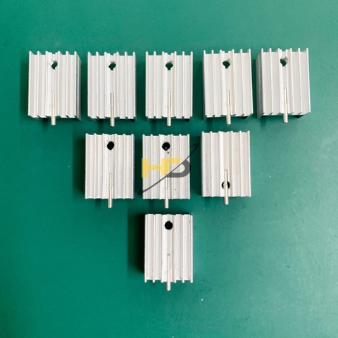 Nhôm Tản Nhiệt TO-220 20x15x9mm Có Chân Hàn, Linh Kiện Điện Tử