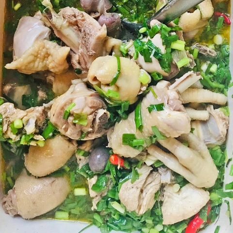 Gà Kho Nén