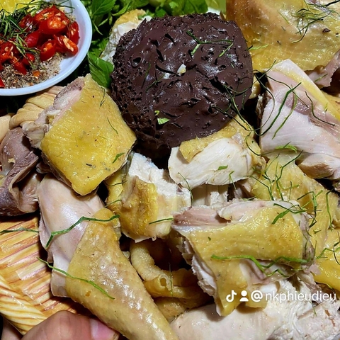 Gà Hấp Lá Chanh 🔥