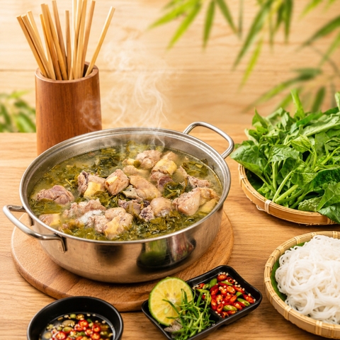 Gà Lá Giang