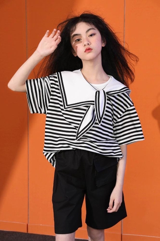 Set quần đen và áo sọc đen trắng 3150