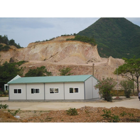 Lán trại công trình nhà tạm