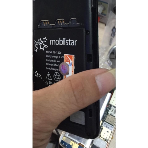 MÀN HÌNH LCD ( MÀN HÌNH HIỂN THỊ, MÀN HÌNH TRONG ) MOBIISTAR LAI ZORO 2