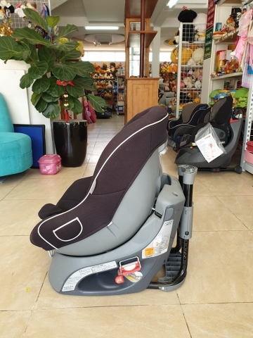 Ghế ngồi oto cho bé Ailebebe Nhật Bản thanh lý
