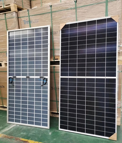 giá Tấm pin năng lượng mặt trời Trina Module 620W 715W 700W