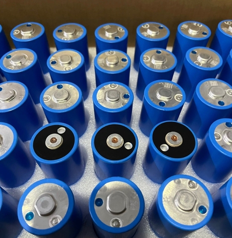 gia Pin lithium sắt phosphate EVE C40 mới 3.2v 20Ah, xả liên tục 3C