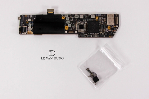 MAIN LapTop Macbook   AIR 13