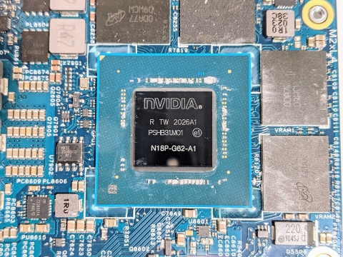 Main Laptop Dell XPS 17 9700 CPU I7-10750H