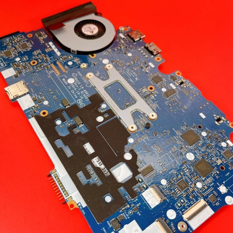 Main Dell Latitude E7450 CPU i5-5300U 2.3GHz LA-A961P