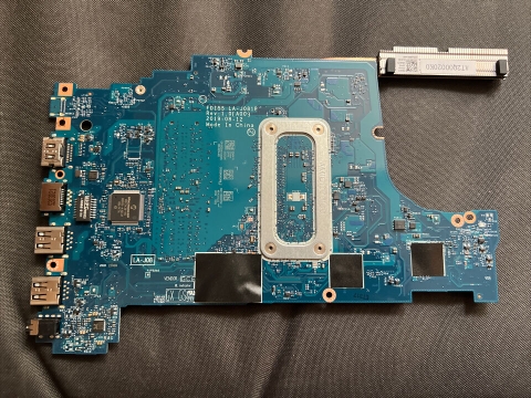 Main Dell Inspiron 3793 3593 CPU i3-1005G1 1.2GHz LA-J081P