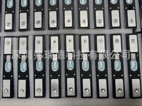 khoi Pin CALB LiFePO4 3.2V 20Ah