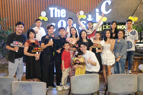 LỚP HỌC PIANO TẠI QUẬN HOÀNG MAI – KHI ÂM NHẠC KHẼ CHẠM VÀO TÂM HỒN