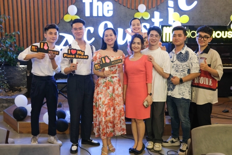 🎹  KHÓA HỌC PIANO DÀNH CHO NGƯỜI LỚN – DÀNH RIÊNG CHO NHỮNG NGƯỜI BẬN RỘN NHƯNG YÊU ÂM NHẠC.