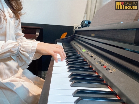 Giới thiệu một số bài tập luyện ngón quan trọng trong chơi đàn Piano