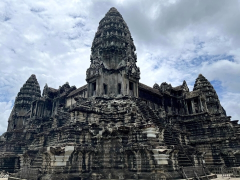 CAMBODIA CLASSIC TOUR 3 DAYS 2 NIGHTS
