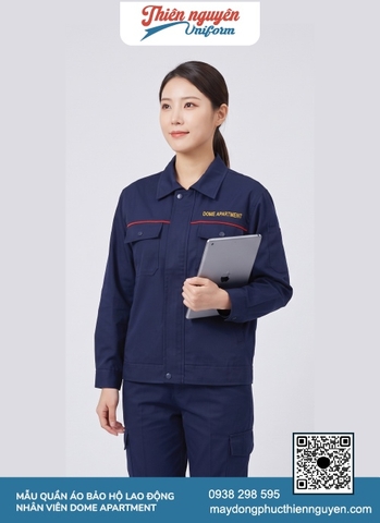 Mẫu trang phục bảo hộ lao động màu xanh đậm thiết kế túi hộp tiện lợi