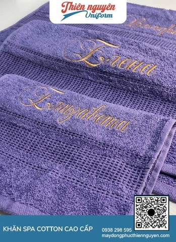 Khăn xông hơi spa với tông màu tím quý phái kết hợp cùng kỹ thuật dệt tinh xảo góp phần kiến tạo không gian dịch vụ đẳng cấp,