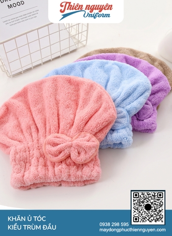 Khăn ủ tóc với thiết kế dạng mũ trùm đầu thông minh ôm sát kết hợp điểm nhấn chiếc nơ xinh xắn phía trước