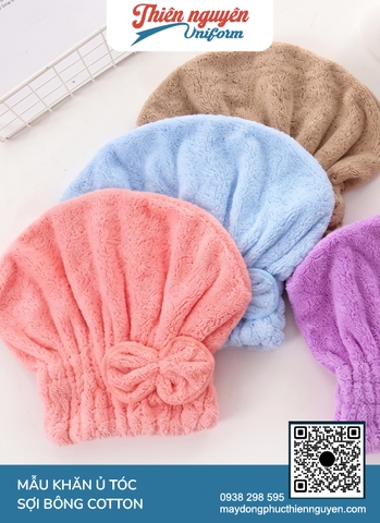 Khăn ủ tóc với thiết kế dạng mũ trùm đầu thông minh ôm sát kết hợp điểm nhấn chiếc nơ xinh xắn phía trước