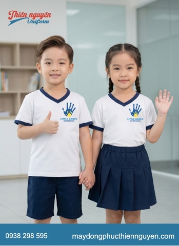 Đồng phục mầm non Trường Little Hands Montessori màu trắng phối xanh đậm