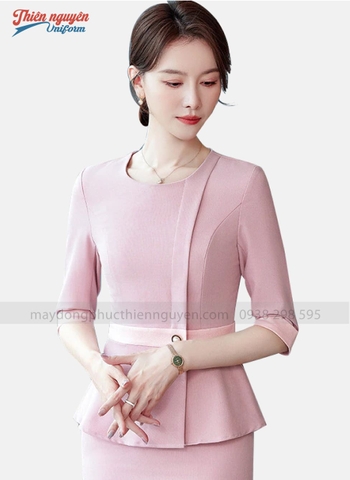 Đồng phục lễ tân màu hồng
