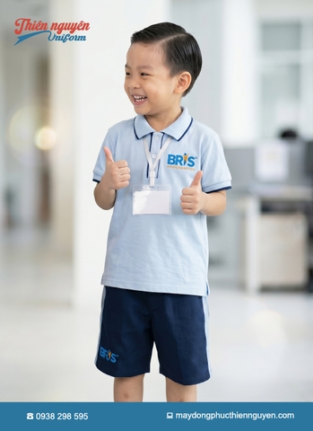 Mẫu đồng phục cho trẻ mầm non trường quốc tế Blue Ridge năng động
