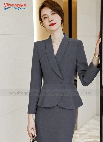 mẫu đồng phục nhân viên lễ tân khách sạn màu xám