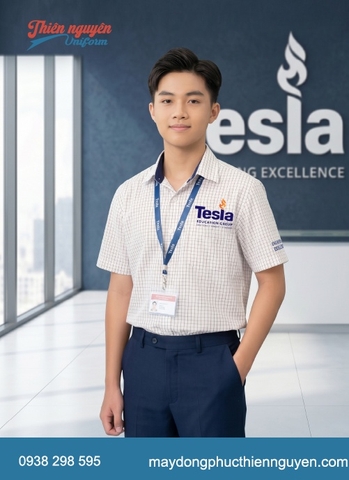 Bộ đồng phục học sinh cấp 2 trường quốc tế Tesla áo sơ mi họa tiết kẻ caro phối với quần và chân váy màu xanh navy kaki