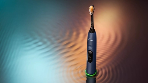 Bàn chải điện Philips Sonicare DiamondClean 8000 HX8182/13