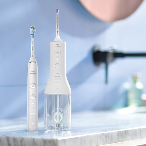 Combo bàn chải điện Philips DiamondClean 9000 HX9911 và máy tăm nước Philips HX3826/31