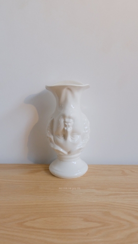 Bình hoa - nữ thần mặt trăng selene