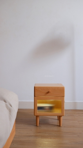 Tab đầu giường 11