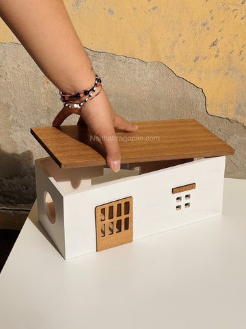 Nhà gỗ để giấu ổ cắm 01